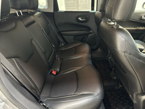 Used 2021 Jeep Compass Latitude w/ Convenience Group image 19