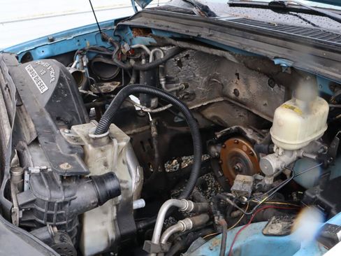 Used 2009 Ford F550 4x4 Crew Cab Super Duty image 8