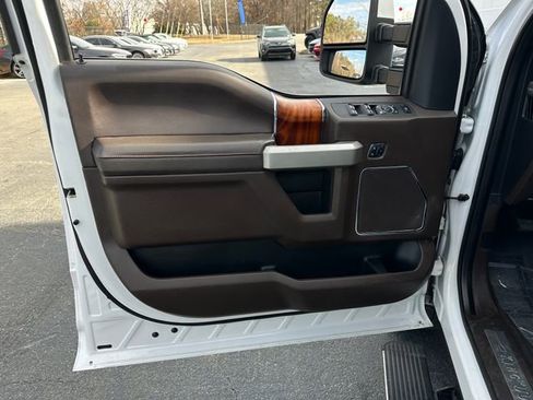 Used 2017 Ford F350 King Ranch w/ King Ranch Ultimate Package image 13