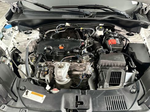 Used 2024 Honda HR-V LX image 31