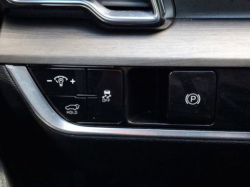 Used 2023 Kia Sportage X-Line w/ X-Line Premium Package image 24