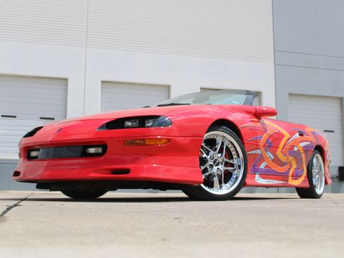 Used 1997 Chevrolet Camaro LT w/ Preferred Equipment Group 2 RWD image 4