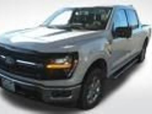 Used 2024 Ford F150 XLT w/ Mobile Office Package image 4