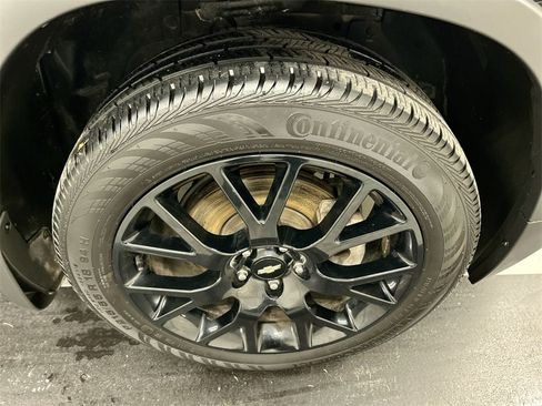 Used 2022 Chevrolet Trax LT w/ Driver Confidence Package image 8