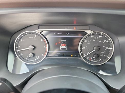 Used 2023 Nissan Rogue SV image 18