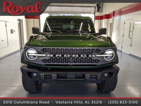 Used 2023 Ford Bronco Badlands w/ Sasquatch Package image 6