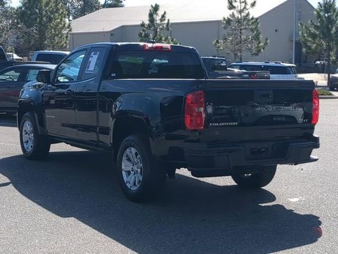 Used 2022 Chevrolet Colorado LT w/ Fleet Safety Package image 6