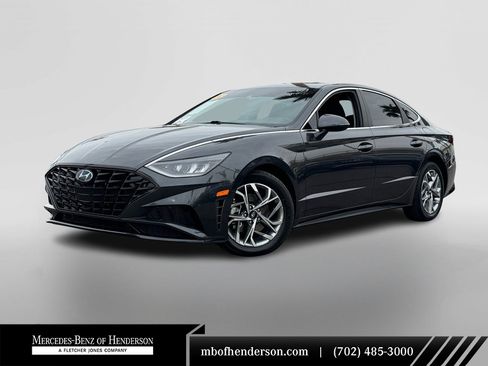 Used 2020 Hyundai Sonata SEL image 1