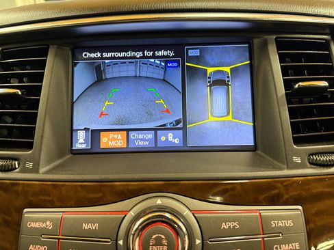 Used 2019 Nissan Armada Platinum w/ Captain's Chairs Package image 18