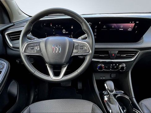Used 2025 Buick Encore GX Preferred FWD image 9