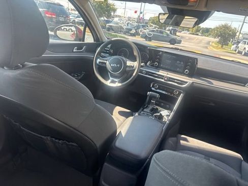 Used 2023 Kia K5 LXS FWD image 22