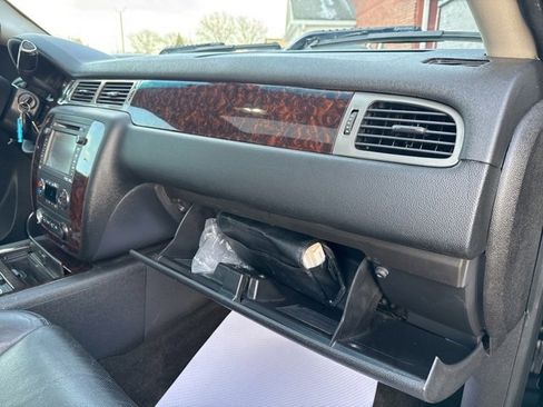 Used 2012 GMC Sierra 2500 Denali w/ Suspension Package, Off-Road image 42