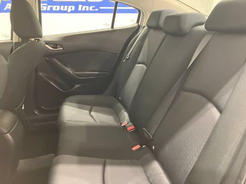 Used 2016 MAZDA MAZDA3 i Sport FWD image 46