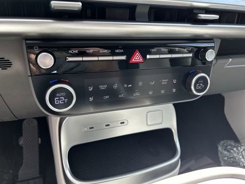 New 2026 Hyundai Ioniq 9 Limited image 27