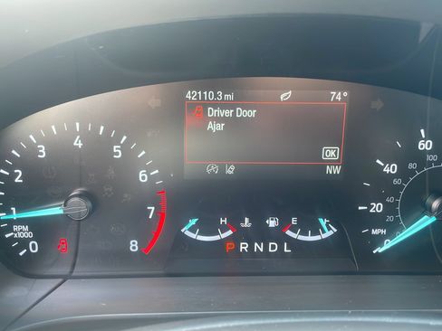 Used 2020 Ford Escape SE AWD/4WD image 16