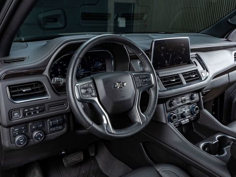 Used 2024 Chevrolet Tahoe Z71 w/ Z71 Off-Road Package image 17