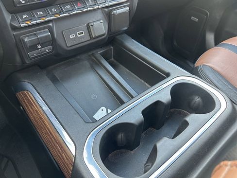 Used 2021 Chevrolet Silverado 1500 High Country w/ LPO, Dark Essentials Package image 34