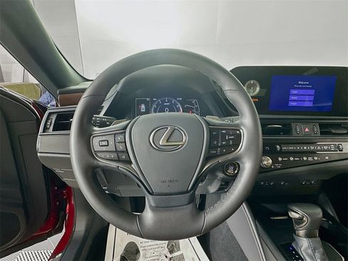 Used 2024 Lexus ES 350 w/ Premium Package image 13
