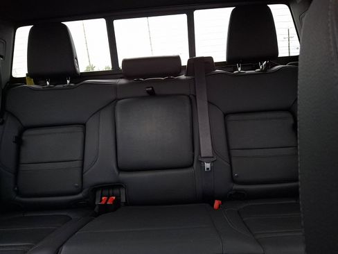 Certified 2022 GMC Sierra 2500 Denali w/ Denali Ultimate Package image 19