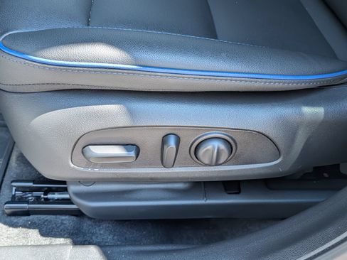 Used 2026 Buick Envista Sport Touring w/ Convenience I Package FWD image 10