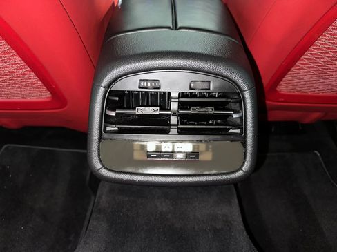 Used 2019 Maserati Ghibli GranSport image 30