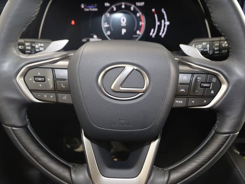 Used 2023 Lexus RX 350 Premium image 38