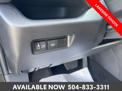Certified 2025 Toyota RAV4 XLE FWD image 27
