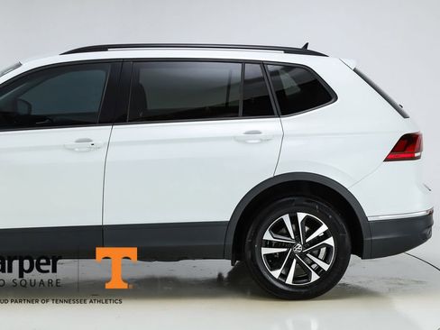 Used 2023 Volkswagen Tiguan S image 42