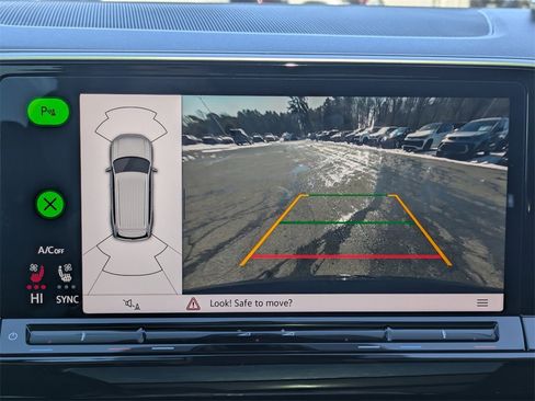 New 2026 Volkswagen Atlas SEL image 21