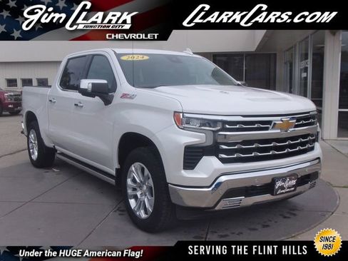 Used 2024 Chevrolet Silverado 1500 LTZ AWD/4WD image 1