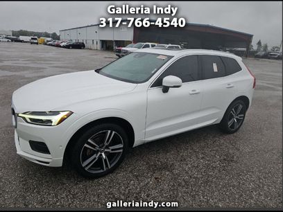 Used 2019 Volvo XC60 T5 Momentum w/ Multimedia Package