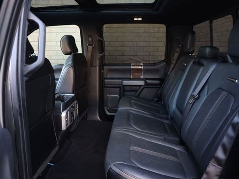 Used 2015 Ford F150 Platinum w/ Equipment Group 701A Luxury AWD/4WD image 23