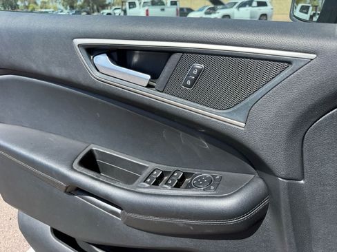 Used 2024 Ford Edge SEL AWD/4WD image 19