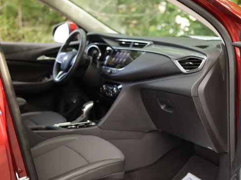Used 2023 Buick Encore GX Select w/ Sport Touring Package FWD image 29