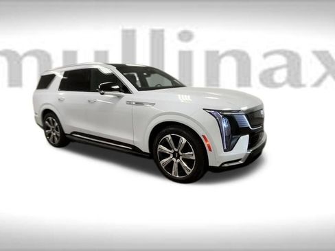 New 2026 Cadillac Escalade IQL Luxury w/ LPO, Floor Liner Package image 58