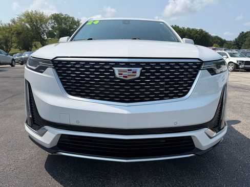 Used 2024 Cadillac XT6 Premium Luxury w/ LPO, Floor Liner Package AWD/4WD image 2