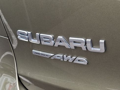 Certified 2025 Subaru Ascent Premium AWD/4WD image 28