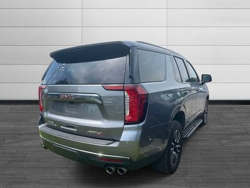 Used 2022 GMC Yukon AT4 w/ Technology Package AWD/4WD image 2