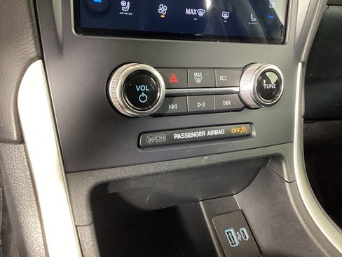 Certified 2023 Ford Edge SEL w/ Convenience Package AWD/4WD image 27