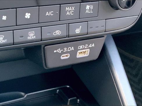 Certified 2026 Subaru Outback Premium AWD/4WD image 15