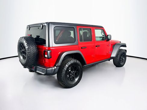 Used 2025 Jeep Wrangler Willys image 9