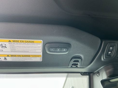 Used 2023 Jeep Wrangler Altitude image 9