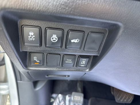 Certified 2020 Nissan Pathfinder SL image 30