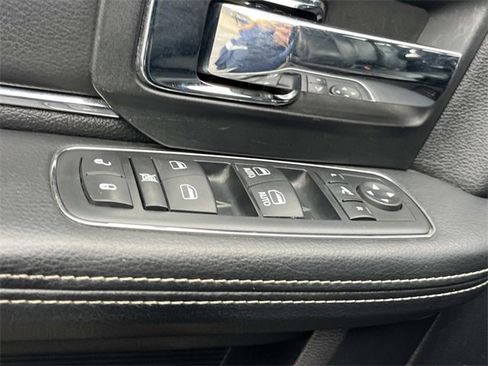 Used 2016 RAM 2500 Laramie image 27