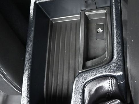 Used 2018 BMW M3 RWD image 24