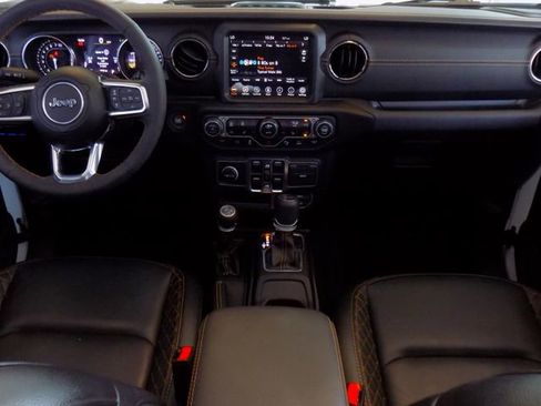 Certified 2023 Jeep Wrangler Unlimited Sahara image 14