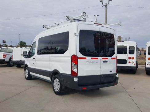 Used 2017 Ford Transit 150 XLT image 9