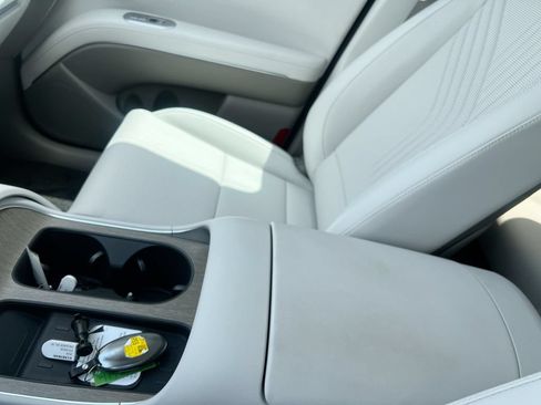 Used 2026 Hyundai Palisade SEL FWD image 21