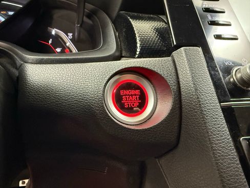 Used 2021 Honda Civic Sport image 17