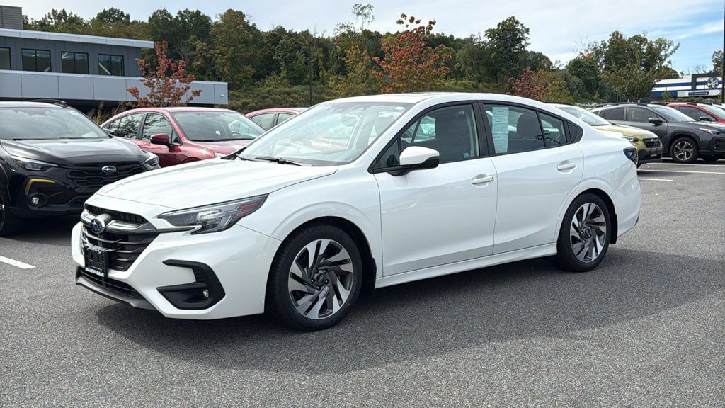 Used 2023 Subaru Legacy Limited AWD/4WD image 3